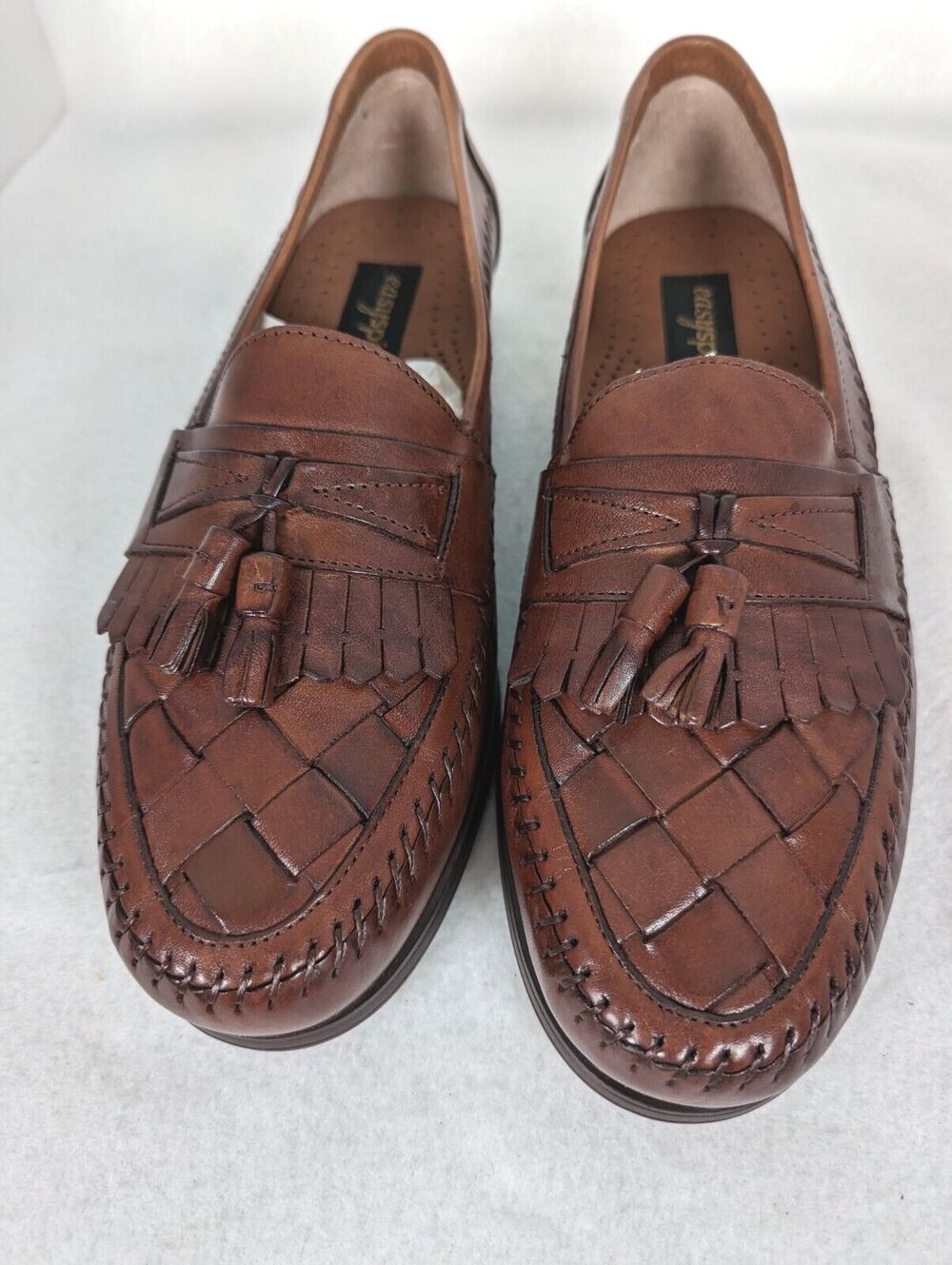 Easy Spirit Mens shoes 9.5B NIB Leather Upper Made In Brazil